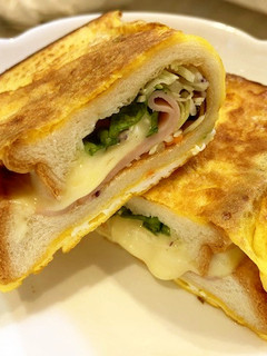 たまご焼のようなサンドイッチ-レシピのメイン写真
