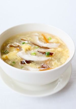優しい風味【鶏とキノコのベトナムスープ】-レシピのメイン写真