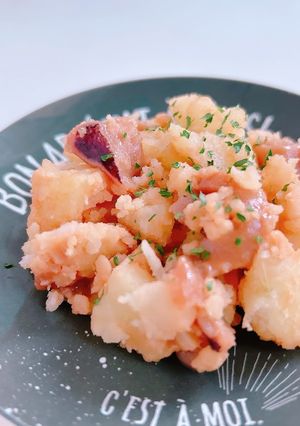 100円以下!イカ塩辛のやみつきポテサラ-レシピのメイン写真