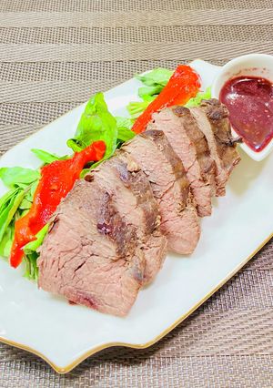 話題【カンガルー肉】しっとりステーキ-レシピのメイン写真
