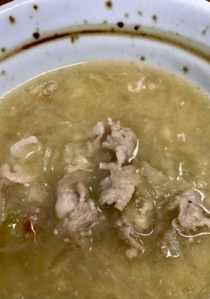 今宵の豚汁/豚肉と玉ねぎのみ/簡単-レシピのメイン写真