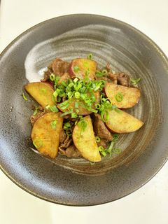 簡単!ご飯がすすむ◆さつまいもと牛肉炒め-レシピのメイン写真