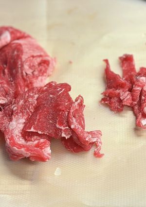 細切り肉は少し凍らせて切るとサクサク！-レシピのメイン写真