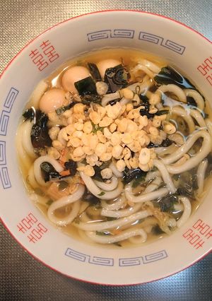 ヒガシマルうどんスープを使って作るうどん-レシピのメイン写真