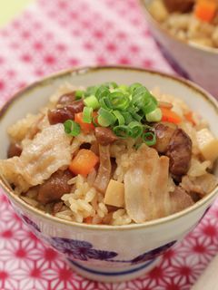 もち米不要!炊飯器で豚肉と栗の中華おこわ-レシピのメイン写真