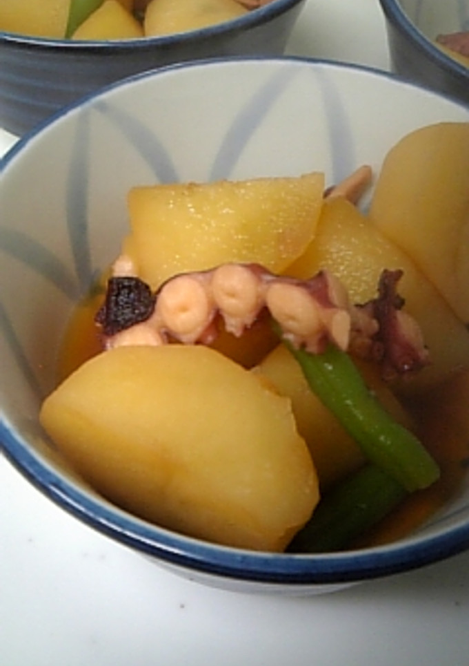 タコとじゃがいもの煮物-レシピのメイン写真
