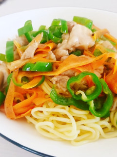 簡単!お家でB級グルメ鶏焼きそば-レシピのメイン写真