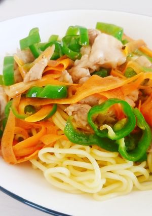 簡単!お家でB級グルメ鶏焼きそば-レシピのメイン写真