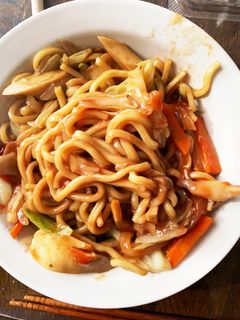 お一人様!市販の焼きそばクリームパスタ風-レシピのメイン写真