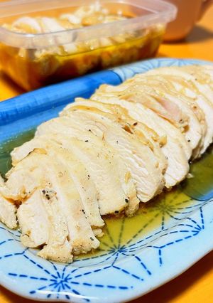 簡単調理♫鶏むね肉のレンジ蒸し-レシピのメイン写真