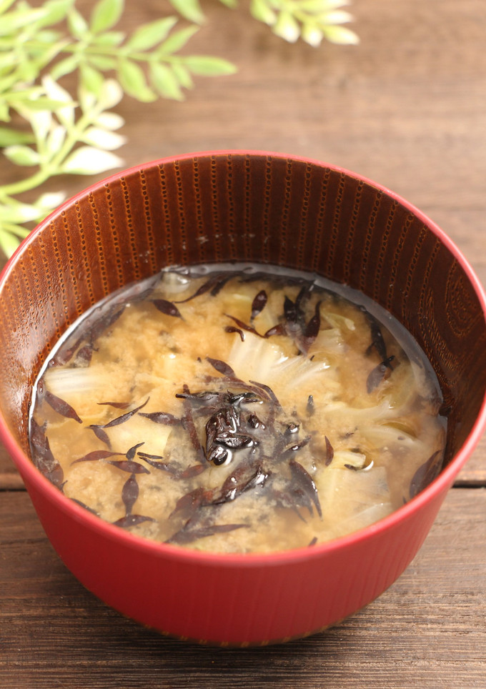 痛風対策！ひじきと白菜のお味噌汁-レシピのメイン写真