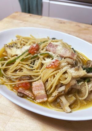 ワンパン☆白だし!舞茸とトマトの和風スパ-レシピのメイン写真