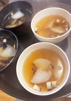 大根としいたけのお吸い物-レシピのメイン写真