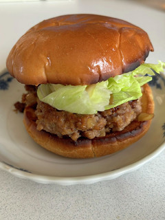 定番で照り焼きバーガー-レシピのメイン写真