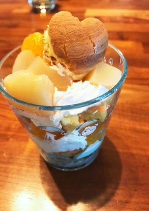 簡単ホットケーキとフルーツのパフェ-レシピのメイン写真