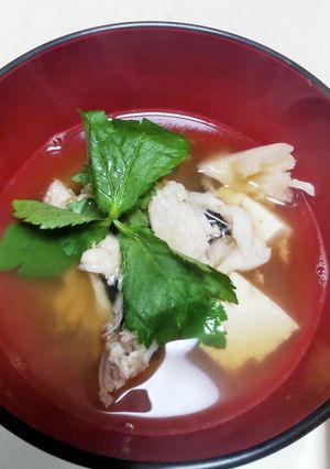 魚のあらで潮汁♪お吸い物です♡-レシピのメイン写真