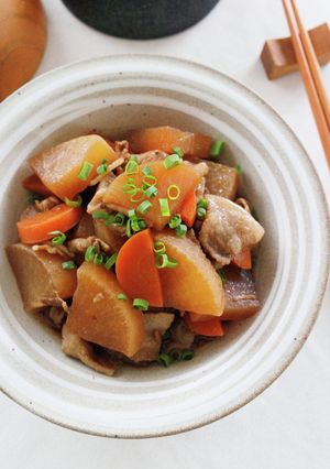 豚バラ大根の煮物♩味しみほっこり♡-レシピのメイン写真