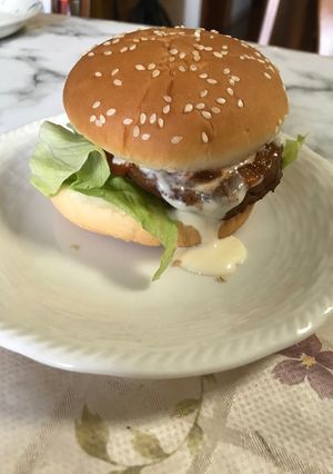 既製品の組み合わせでお店味のハンバーガー-レシピのメイン写真