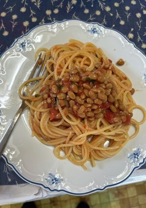 アリサ風、トマトと納豆とバジルのパスタ-レシピのメイン写真