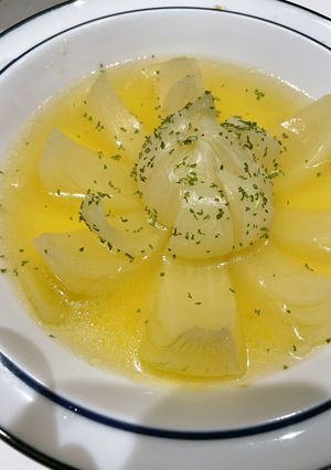 玉ねぎ1個、丸ごとスープ-レシピのメイン写真