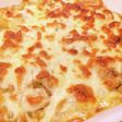 アボカドと海老の味噌グラタン