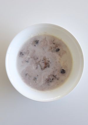 牛乳おしるこ♪大福とミルクをチンするだけ-レシピのメイン写真
