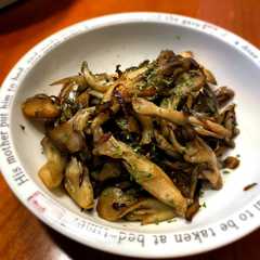 รูปของ 嗚呼これこれ！舞茸のソテー