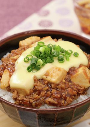 辛くない☆焼肉のタレでチーズ麻婆豆腐丼-レシピのメイン写真