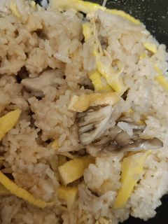 たけのことまいたけの炊き込みご飯-レシピのメイン写真