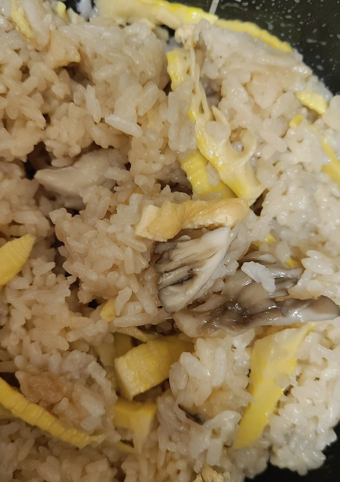 たけのことまいたけの炊き込みご飯-レシピのメイン写真