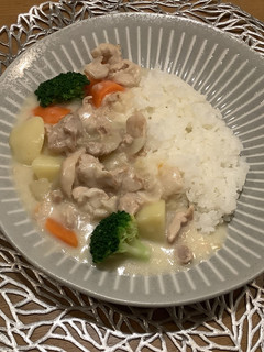 栄養たっぷり!クリームシチュー-レシピのメイン写真