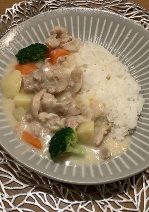 栄養たっぷり!クリームシチュー-レシピのメイン写真