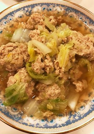 王道の鶏団子白菜おかずスープ-レシピのメイン写真
