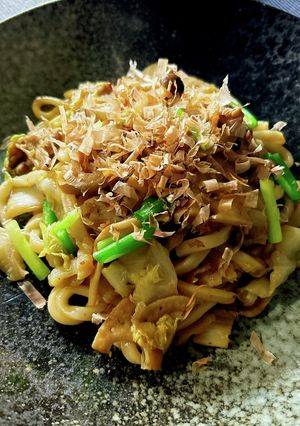 白菜たっぷりレンコン入り焼きうどん-レシピのメイン写真