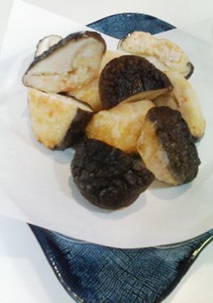 ふんわり美味しい♪しいたけのエビ団子詰め-レシピのメイン写真