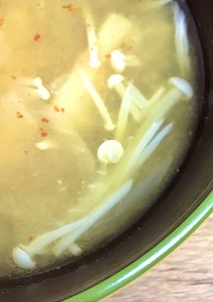 ゆうげの味噌汁/えのきだけと玉ねぎ-レシピのメイン写真