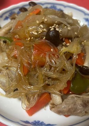もりもり野菜としめじのチャプチェ-レシピのメイン写真