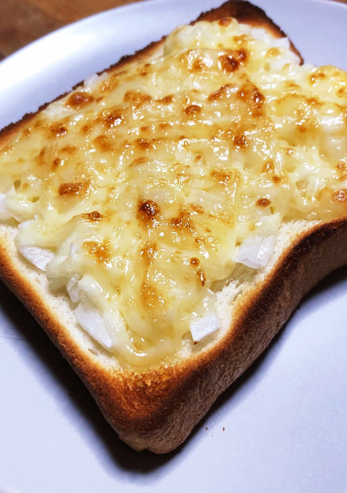 焼きマヨチーズのタマネギトースト-レシピのメイン写真