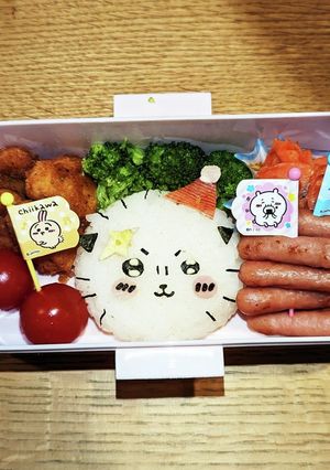 キャラ弁 ちいかわラッコ師匠-レシピのメイン写真
