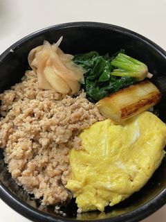 お手軽三色鶏そぼろ丼-レシピのメイン写真