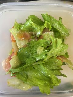 柿と生ハムとレタスのサラダ-レシピのメイン写真