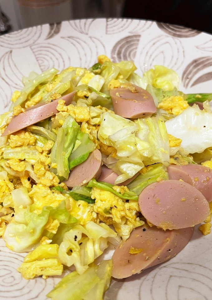 簡単！魚肉ソーセージとキャベツの炒め物♫-レシピのメイン写真