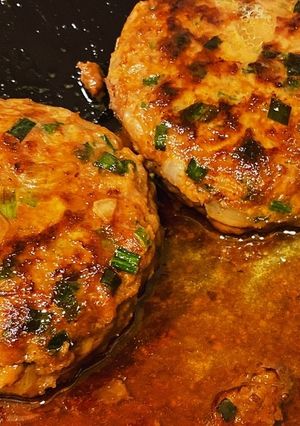 めちゃうま☆子供が大好きニラハンバーグ☆-レシピのメイン写真