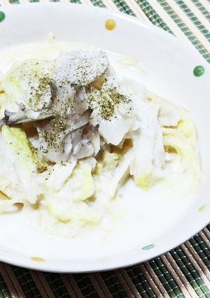 玉ねぎ麹で!白菜&舞茸ミルクスープパスタ-レシピのメイン写真