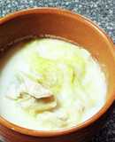 白菜大量消費！白菜の玉ねぎ麹ミルクスープ