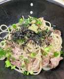 安い旨い！わさび香る豚肉とネギ和風パスタ