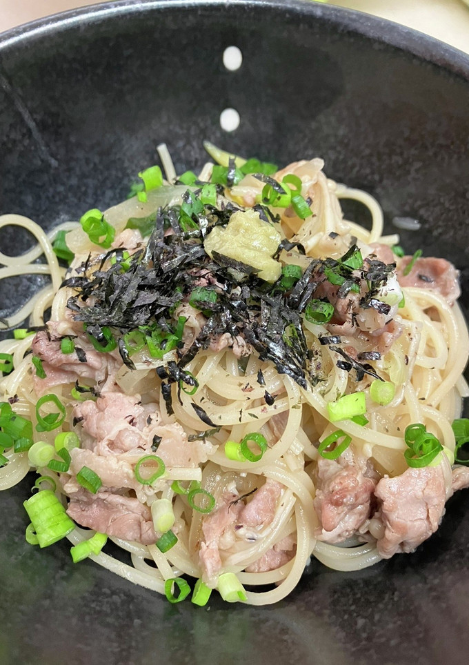 安い旨い！わさび香る豚肉とネギ和風パスタ-レシピのメイン写真