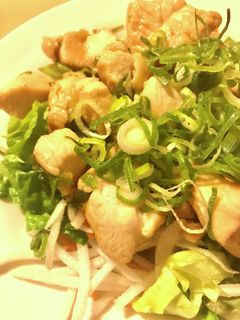 ノンオイル●鶏肉のめんつゆネギ炒め-レシピのメイン写真