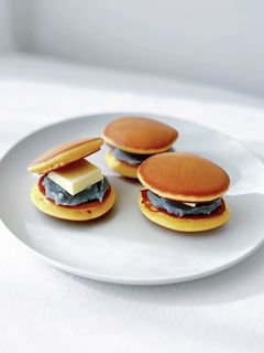 青あんミニどら焼き【バタフライピー】-レシピのメイン写真