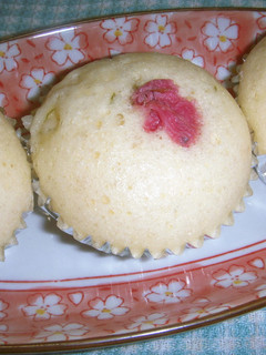 桜の蒸しパン-レシピのメイン写真